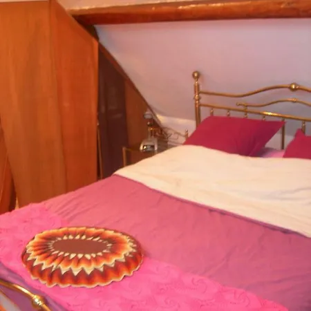 La Fermette De La Vache Rousse Maison d'hôtes 3*