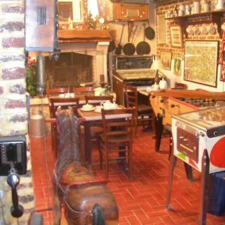 La Fermette De La Vache Rousse Maison d'hôtes *