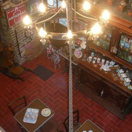 La Fermette De La Vache Rousse Maison d'hôtes Rosult