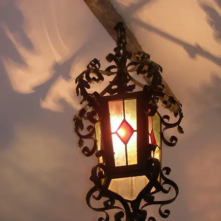 Maison d'hôtes La Fermette De La Vache Rousse 3*